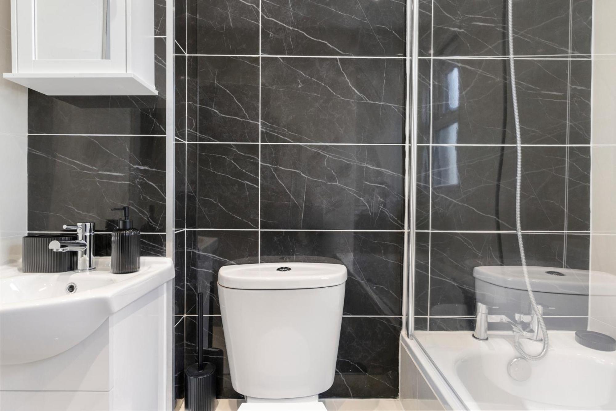 Wembley Luxury 3 Bedroom لندن المظهر الخارجي الصورة